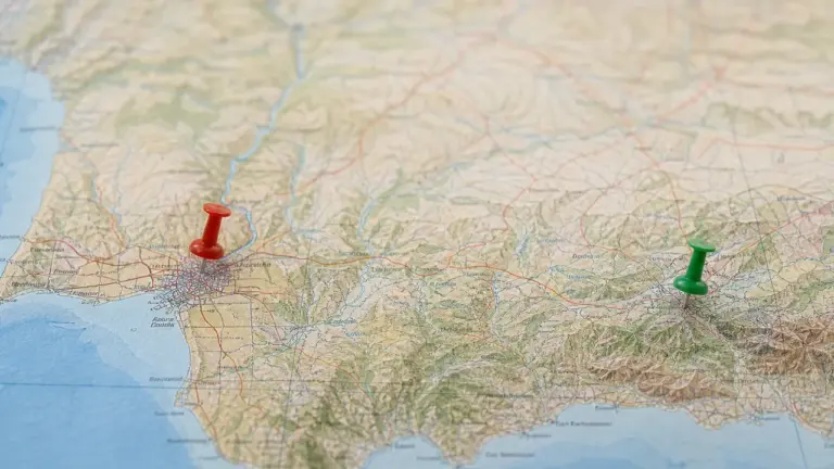 Séville ou Grenade : carte d'Andalousie pour comparer les deux villes